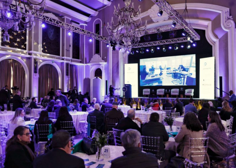 1_minuto_varejo_forum_estadual_comercio_federacao_varejista_2_jornal_do_comercio2-10707594